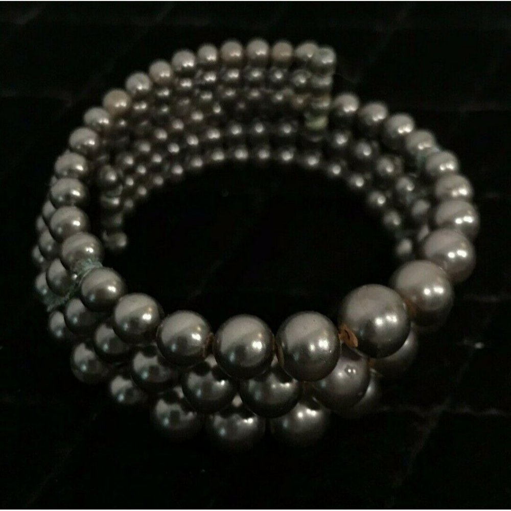 Vintage 1960's Black Pearl Bangle Bracelet Triple Strand Graduated Stretch Band